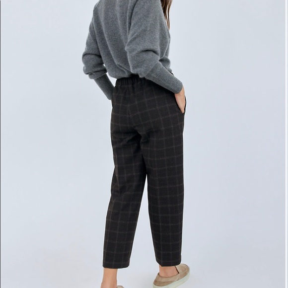 The Group by Babaton
Jimmy Pant - Picture 2 of 8